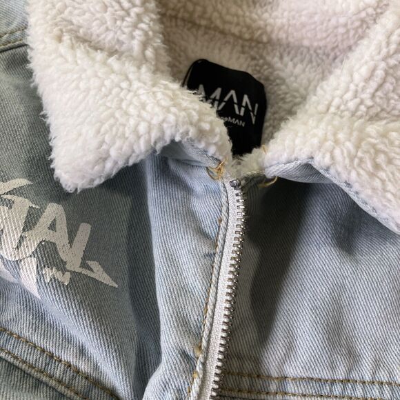 Boohoo Man Light Wash Denim Jacket with Graffiti Lining, Small Coat,‎ Full Zip - Picture 12 of 16